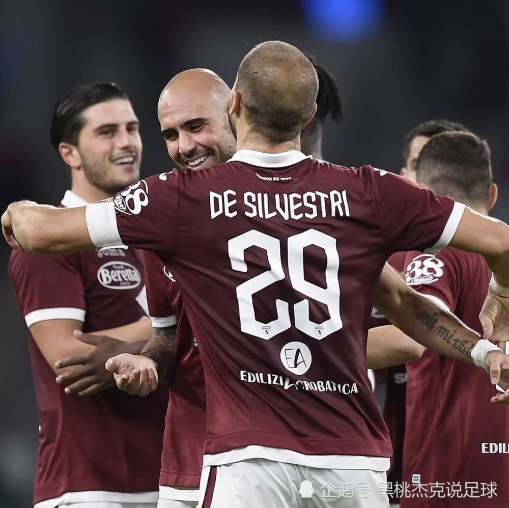 开云-今晚体能课后，丹佛掘金内部沟通备战欧联，引发热议，医务组通报恢复(热刺最新伤停情况表)